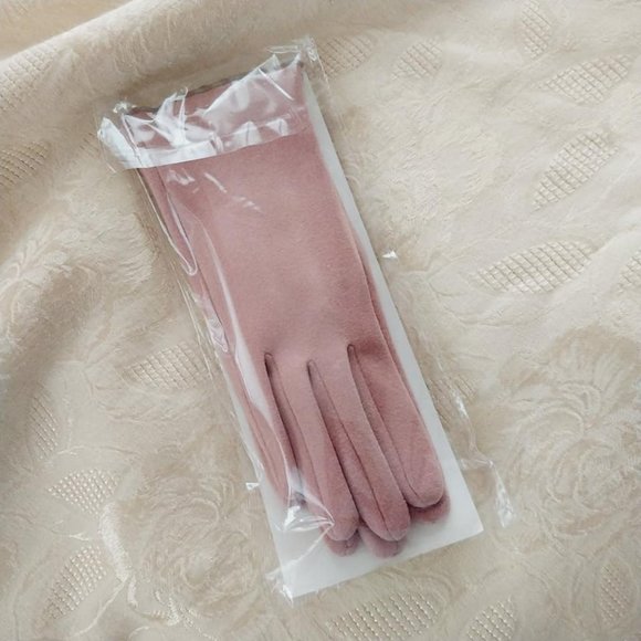 Dusty Rose Pink Gloves Touch Screen - Picture 4 of 5